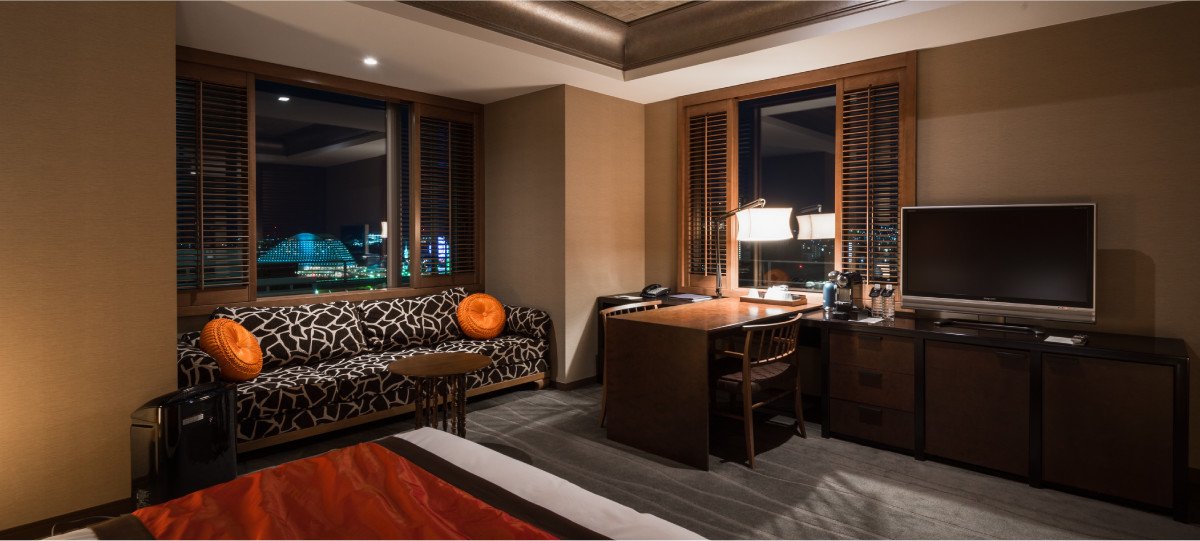 room_img